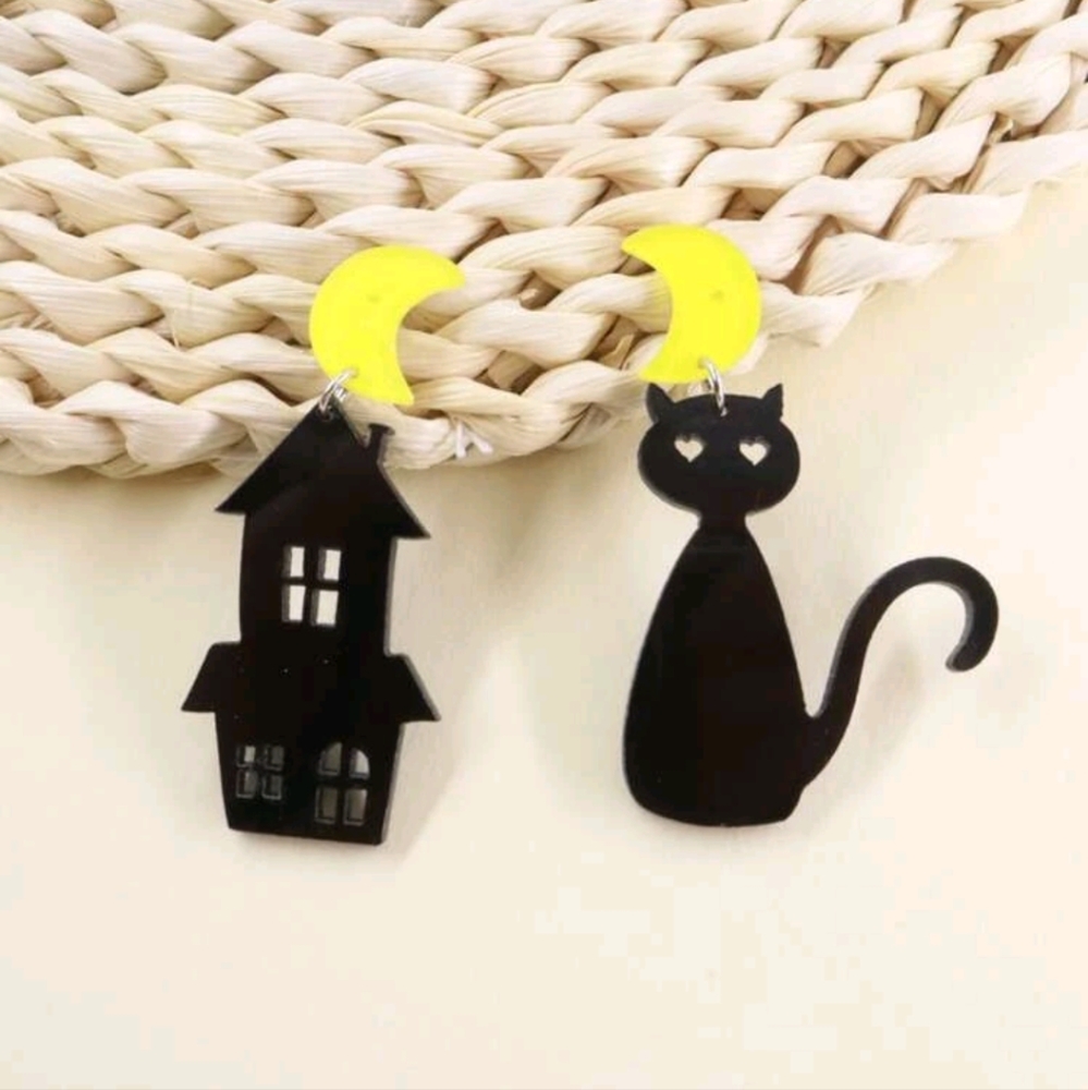 🍉5 for $25* Halloween Earrings